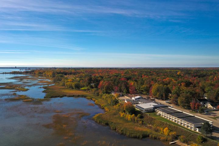 Terrace Bay Hotel on Little Bay de Noc