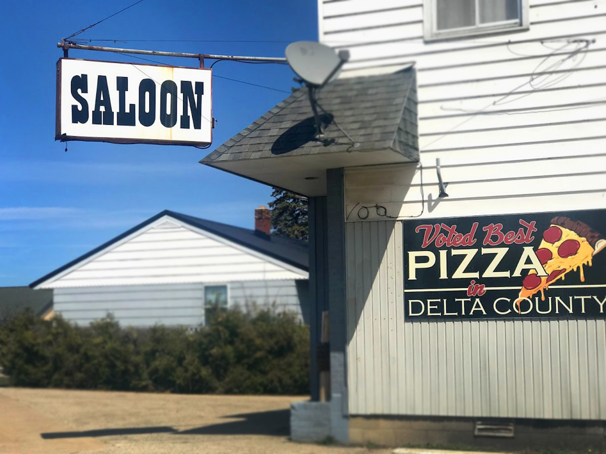 Pizza at the Saloon