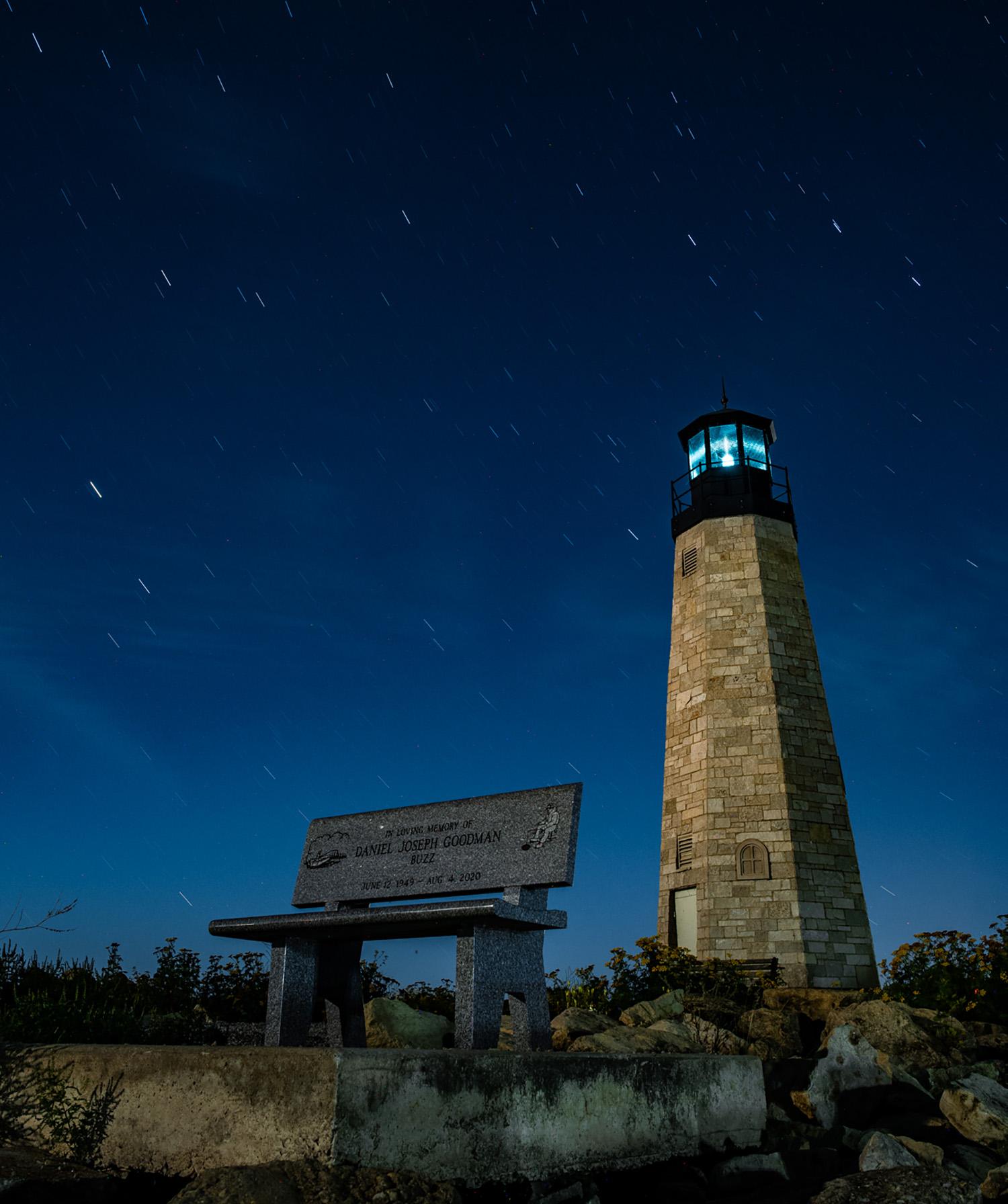 Stargazing-Van-Cleve-Lighthouse