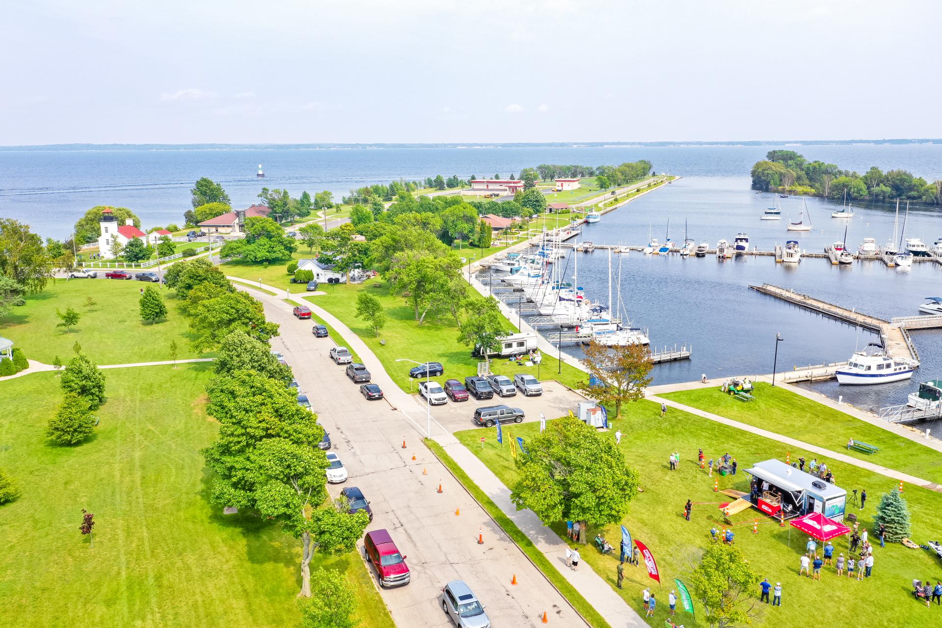 places to visit in escanaba mi